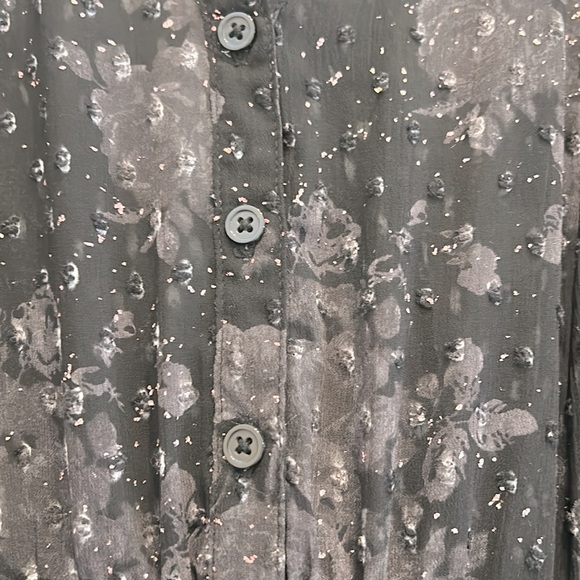 TORRID Sheer Black Dress gray floral print & rose gold specs, pockets, tiered 2X - Picture 4 of 5